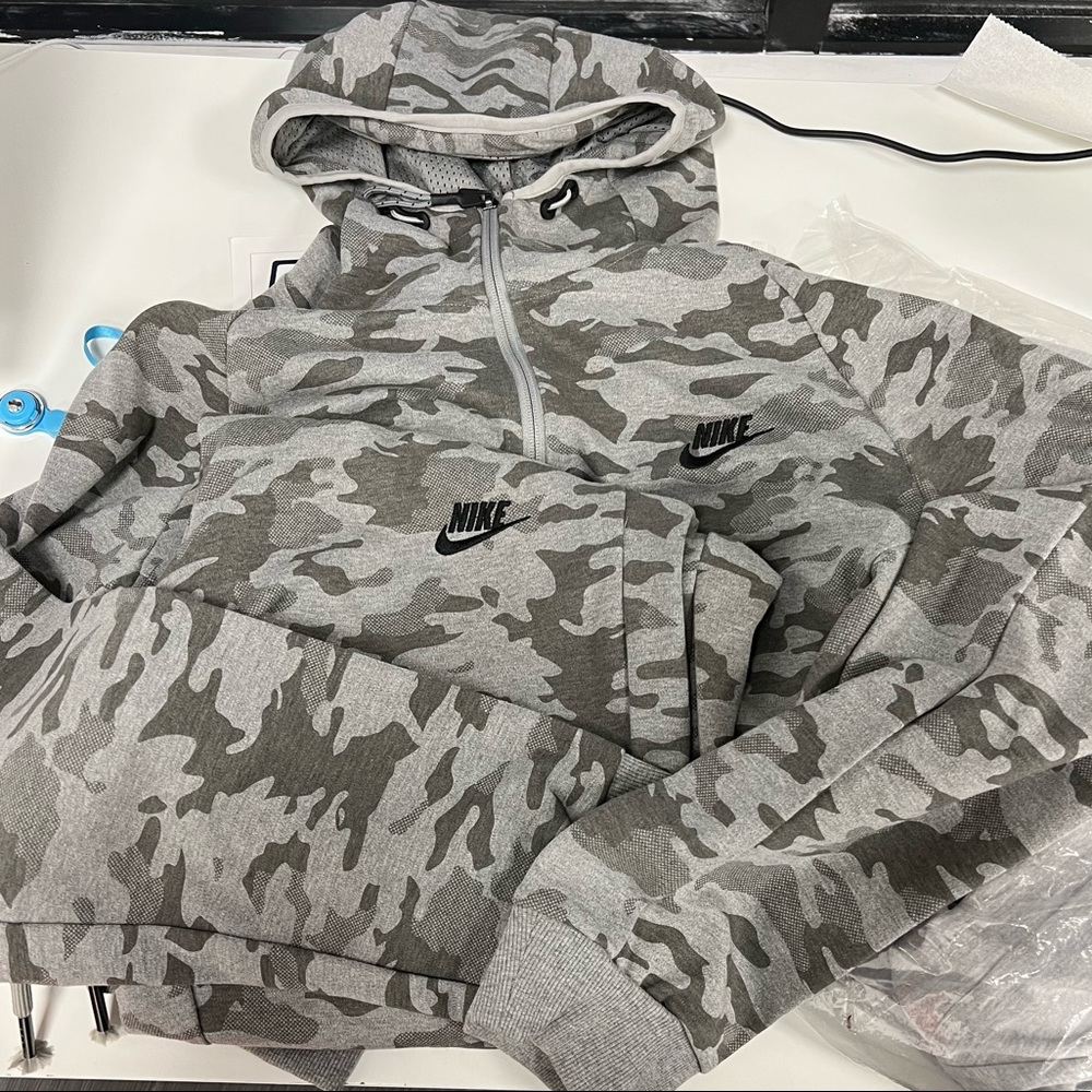Nike Sweatsuits NEW